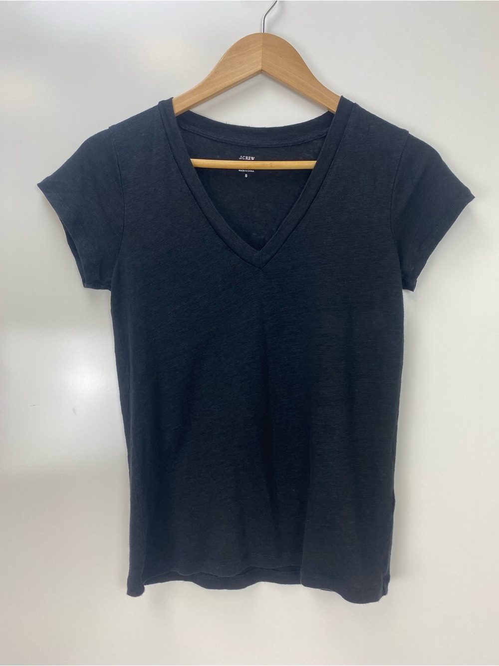 J. Crew Women's Linen V-Neck Tee
